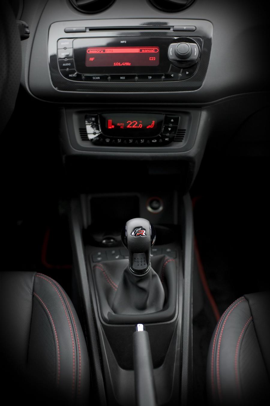  Seat Ibiza FR 2009 года  (фото 21 из 98)